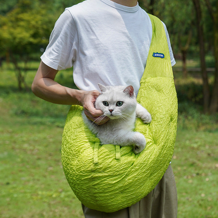 Experience Adventure with the Portable Pet Shoulder Carrier Bag